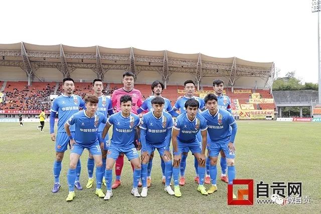阿根廷队为梅西告别战举办烧烤派对